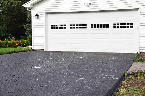 Best Garage Cleanout  in Buckeye Lake, OH